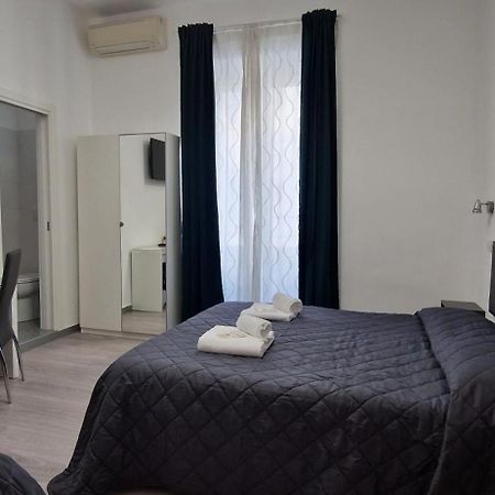 Piumith Guest House Rome Bagian luar foto