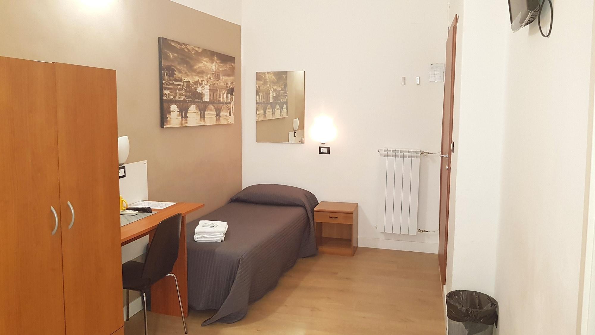 Piumith Guest House Rome Bagian luar foto