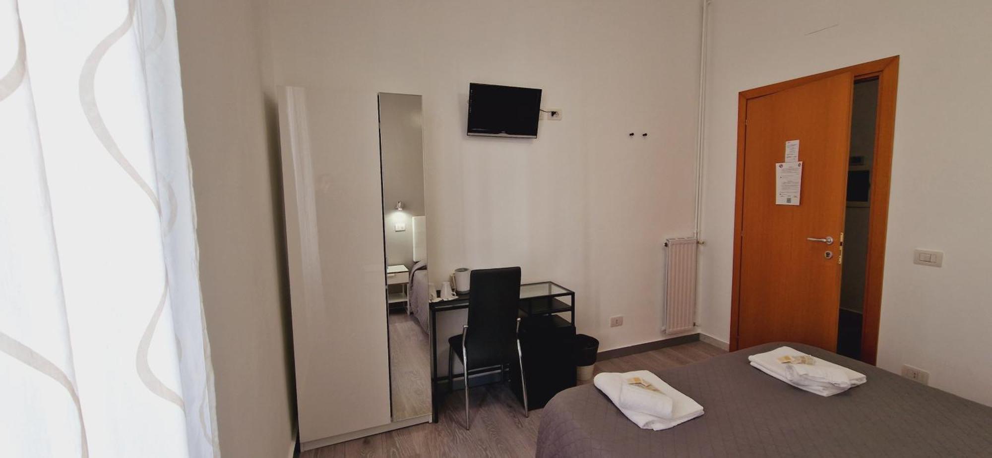 Piumith Guest House Rome Bagian luar foto